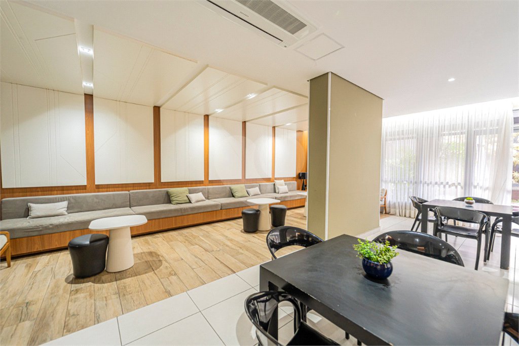 Apartamento à venda com 2 quartos, sendo 1 suíte, em Vila Santa Catarina, São Paulo, SP