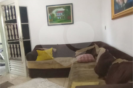 Casa à venda com 3 quartos em Parque Industrial, Itu, SP