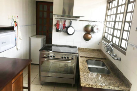 Casa Térrea à venda com 4 quartos, sendo 1 suíte, em Vila Monumento, São Paulo, SP