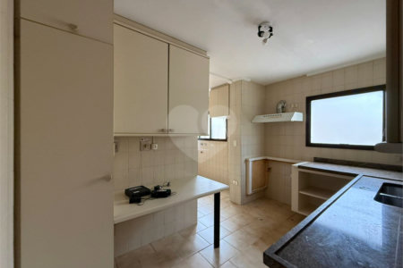 Apartamento à venda com 3 quartos, sendo 1 suíte, em Jardim Paulista, São Paulo, SP