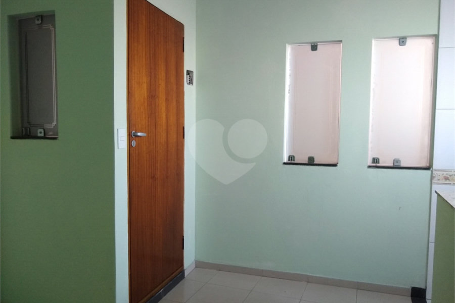 Prédio à venda com 4 quartos em Vila Guilherme, São Paulo, SP