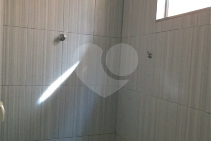Sobrado à venda com 3 quartos, sendo 1 suíte, em Tremembé, São Paulo, SP
