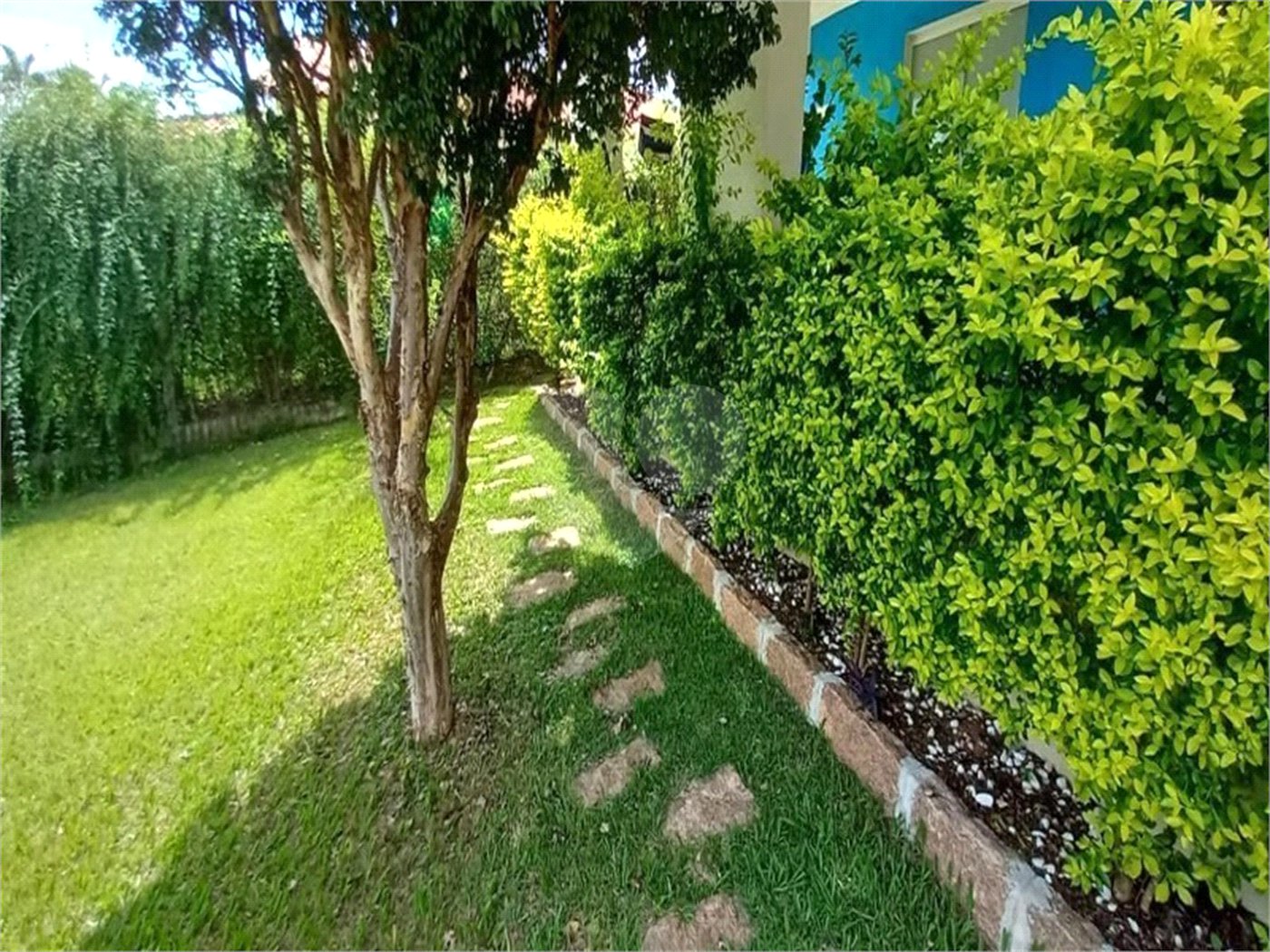 Casa à venda com 3 suítes no condomínio Acmti - Colinas do Mosteiro, Terras de Itaici e Recanto dos Pássaros, Indaiatuba - SP