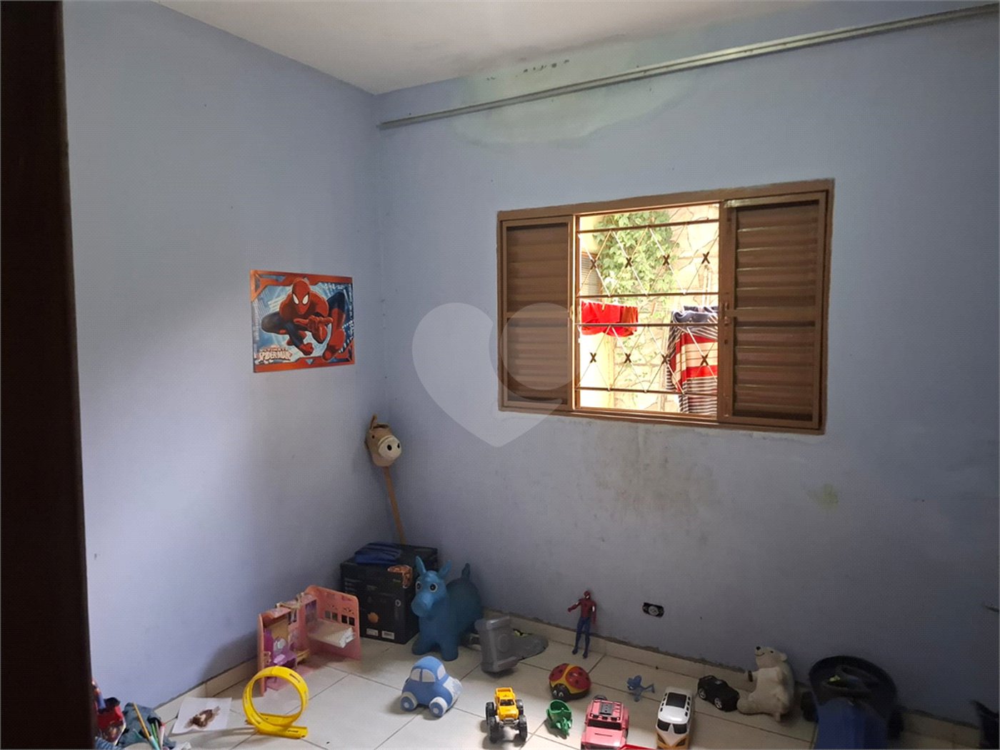 Casa à venda com 5 quartos, sendo 1 suíte, em Jardim Montreal, Sorocaba, SP