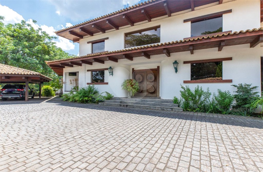 Casa à venda com 4 suítes em Granja Viana, Cotia, SP