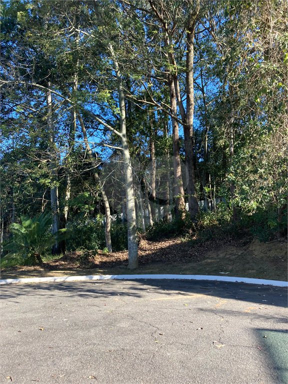 Terreno à venda no condomínio Suíça da Cantareira, Mairiporã - SP
