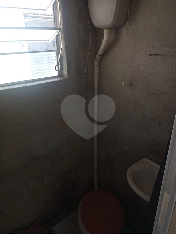 Casa à venda com 3 quartos em Vila Nivi, São Paulo, SP