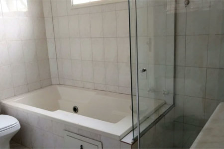 Sobrado à venda com 3 quartos, sendo 1 suíte, em Brooklin Paulista, São Paulo, SP