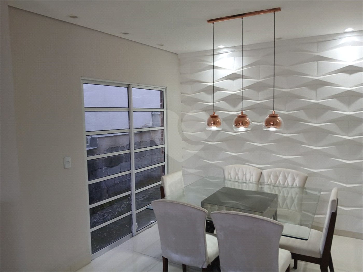 Casa à venda com 3 quartos, sendo 1 suíte,  em Mogi Moderno, Mogi das Cruzes, SP