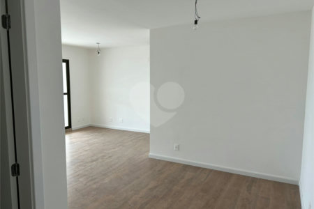 Apartamento à venda com 4 quartos, sendo 1 suíte,  em Ipiranga, São Paulo, SP
