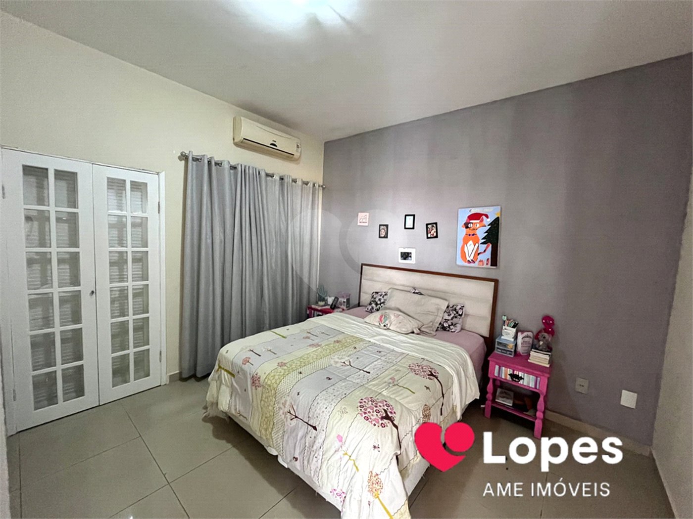 Casa à venda com 4 quartos, sendo 3 suítes, no condomínio Fazenda Cantagalo, Rio de Janeiro - RJ
