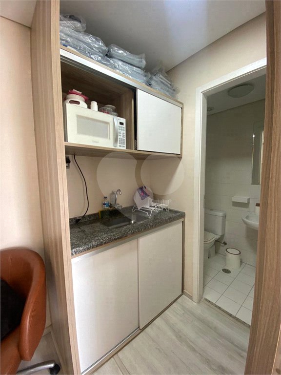 Sala à venda em Vila Hamburguesa, São Paulo, SP
