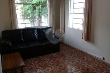 Terreno à venda com 8 quartos em Vila Gomes, São Paulo, SP