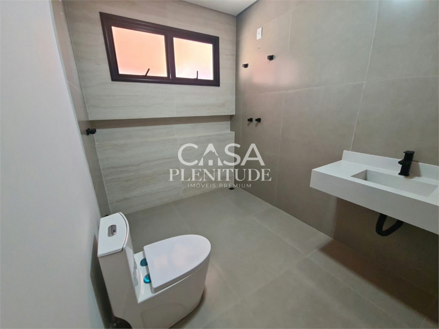 Casa em condomínio à venda com 3 quartos, sendo 1 suíte,  em Jardim Novo Horizonte, Sorocaba, SP