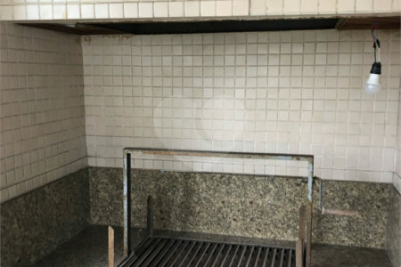 Apartamento à venda com 4 suítes em Vila Suzana, São Paulo, SP