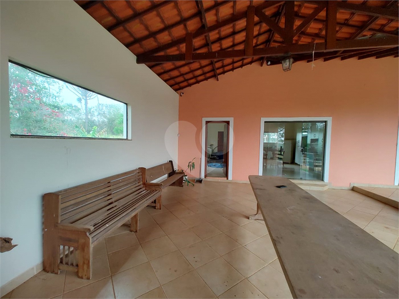 Chácara à venda com 3 quartos, sendo 1 suíte, em Bairro do Machadinho, Angatuba, SP