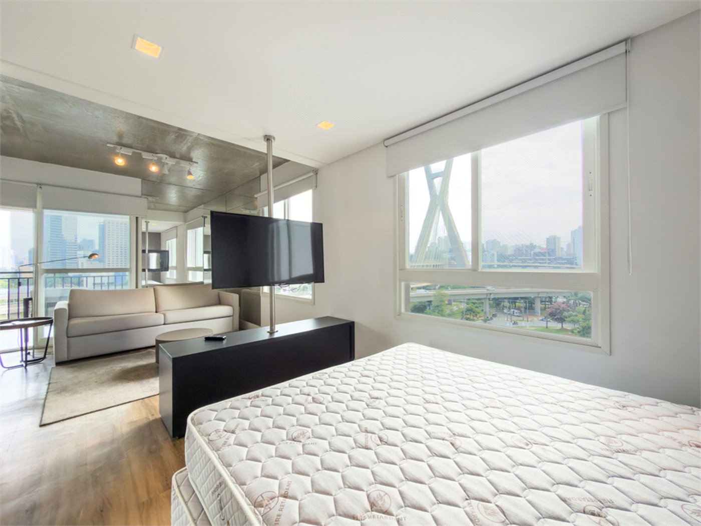 Apartamento à venda com 1 suíte em Cidade Monções, São Paulo, SP