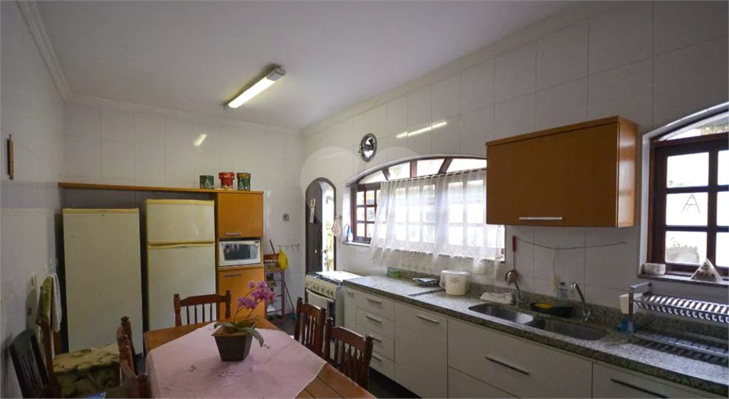 Casa à venda com 4 quartos, sendo 2 suítes, em Vila Mariana, São Paulo, SP