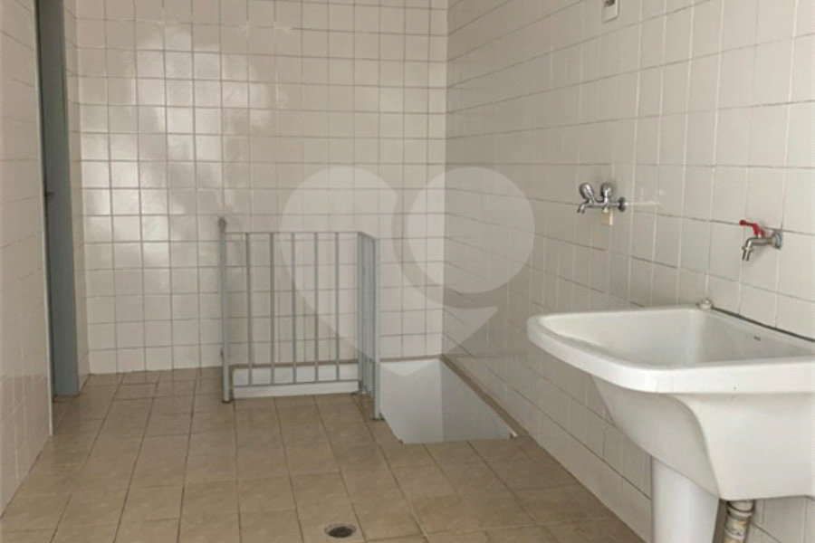 Sobrado à venda com 3 quartos, sendo 2 suítes, em Jardim São Paulo(zona Norte), São Paulo, SP