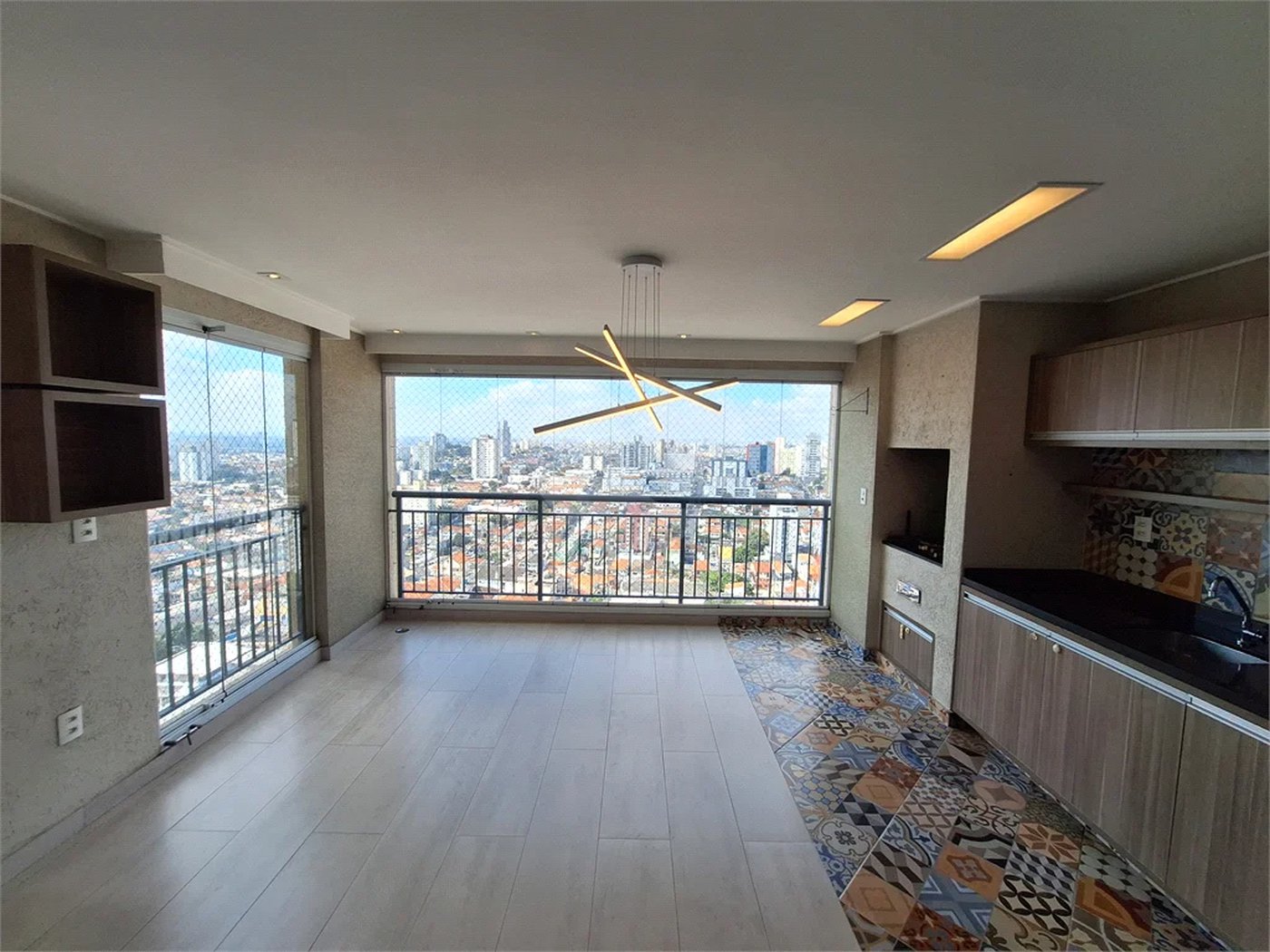 Apartamento à venda com 2 quartos, sendo 1 suíte, em Tucuruvi, São Paulo, SP