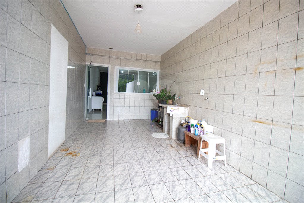 Casa Térrea à venda com 4 quartos, sendo 1 suíte, em Nova Mairinque, Mairinque, SP