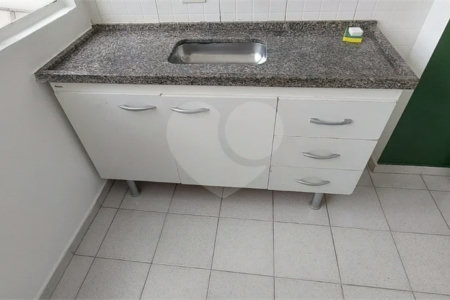 Apartamento de 1 quarto, 45 m², com garagem para locação no Alto da Boa Vista (Borba Gato)