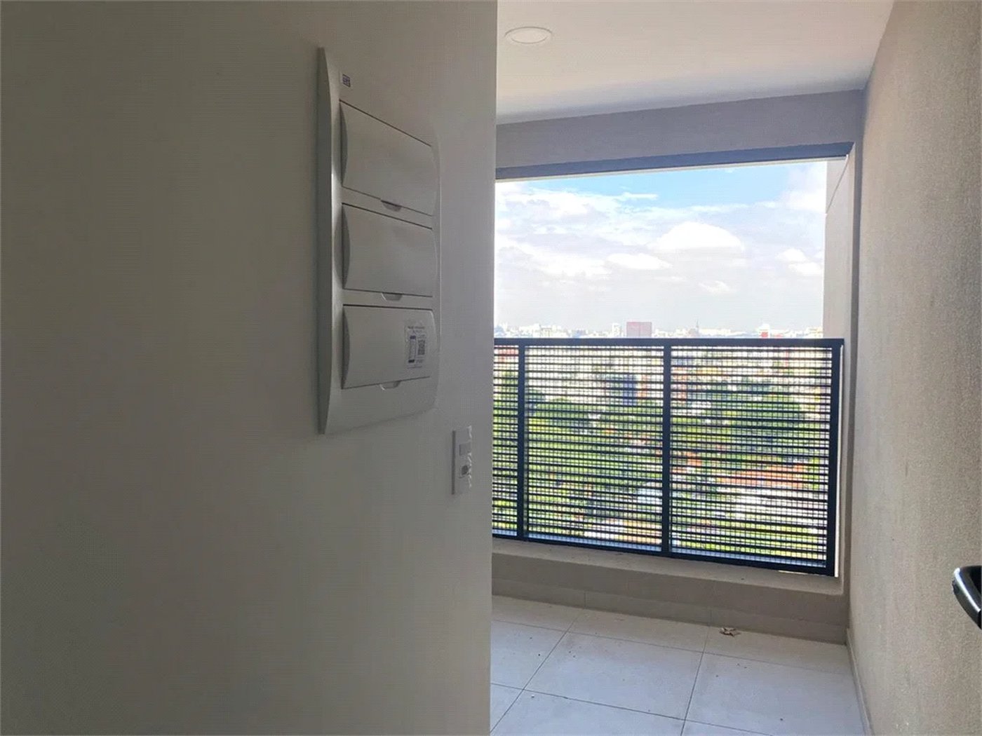 Apartamento à venda com 4 quartos, sendo 2 suítes,  em Pinheiros, São Paulo, SP