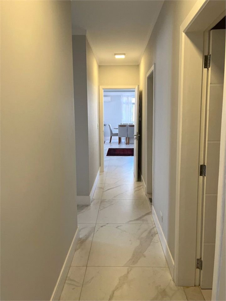 Apartamento Residencial à venda, Gonzaga, Santos - AP0199.