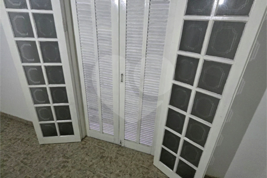 Sobrado à venda com 5 quartos em Freguesia do Ó, São Paulo, SP