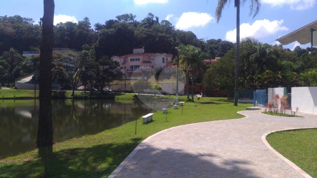 Casa à venda com 5 suítes em Arujázinho I, Ii e Iii, Arujá, SP