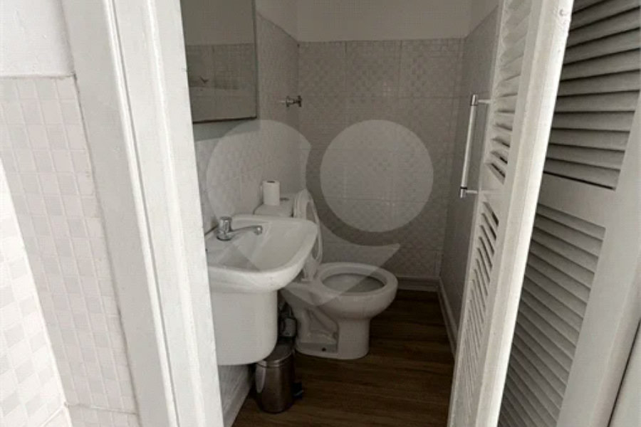Sobrado à venda com 2 suítes em Vila Marari, São Paulo, SP