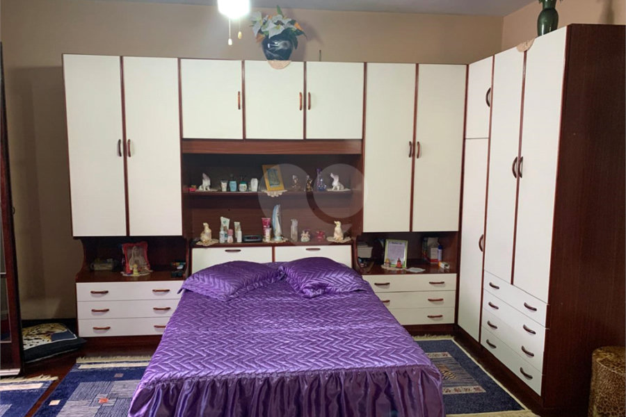 Sobrado à venda com 3 quartos em Jaraguá, São Paulo, SP