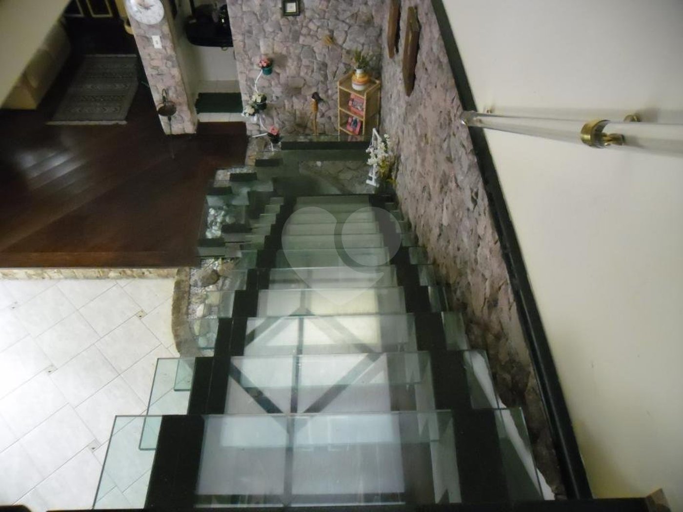 Sobrado à venda com 4 quartos, sendo 2 suítes, em Vila Mazzei, São Paulo, SP