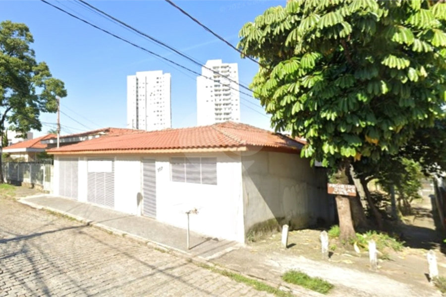 Casa Térrea à venda com 4 quartos, sendo 3 suítes, em Vila Galvão, Guarulhos, SP