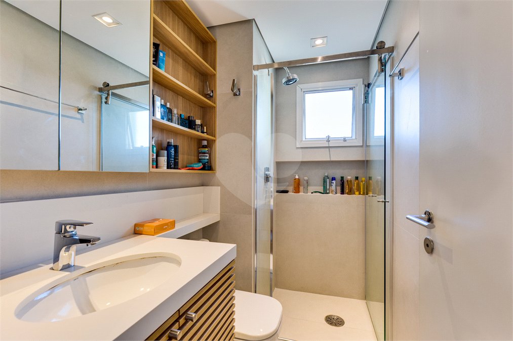 Apartamento à venda com 3 quartos, sendo 2 suítes,  em Jardim Marajoara, São Paulo, SP