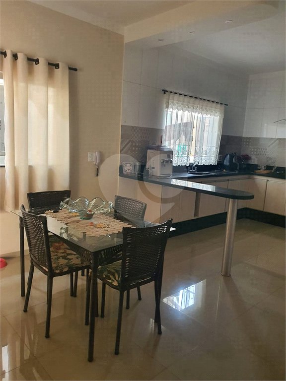 Casa à venda com 3 quartos, sendo 1 suíte, no Centro, Araraquara, SP