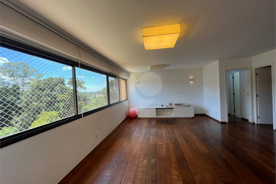 Apartamento à venda com 3 quartos, sendo 1 suíte, em Tremembé, São Paulo, SP