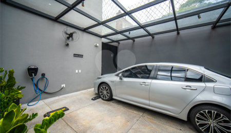 Casa à venda com 7 suítes em Jardim Paulista, São Paulo, SP