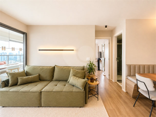 Apartamento à venda com 1 suíte em Santo Amaro, São Paulo, SP