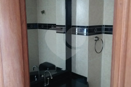 Apartamento à venda com 4 quartos, sendo 2 suítes, em Vila Monumento, São Paulo, SP