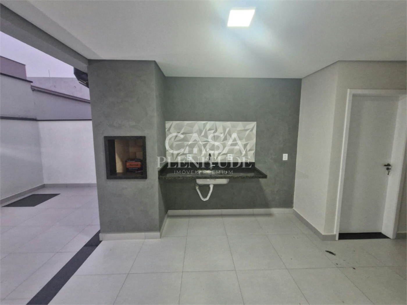Casa em condomínio à venda com 3 suítes em Cajuru do Sul, Sorocaba, SP
