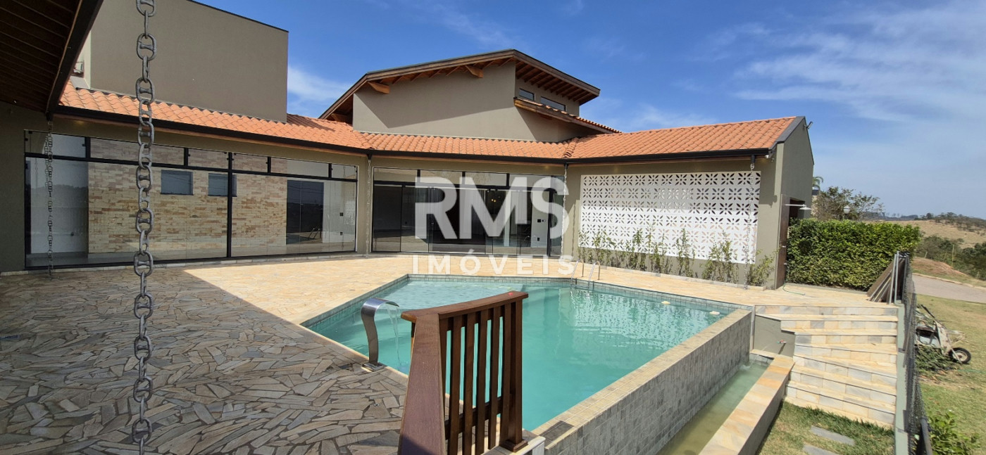 Casa à venda com 3 suítes no condomínio Santo Antonio ii, Itu - SP