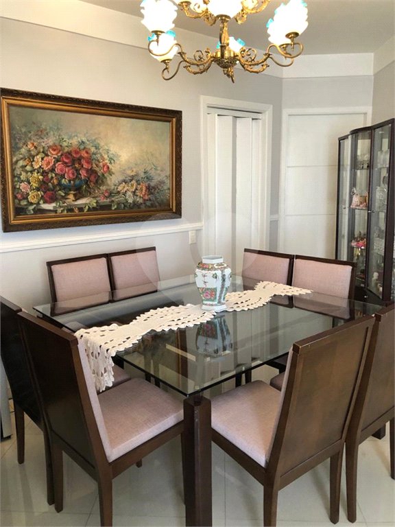 Apartamento à venda com 3 quartos, sendo 1 suíte, em Vila Azevedo, São Paulo, SP
