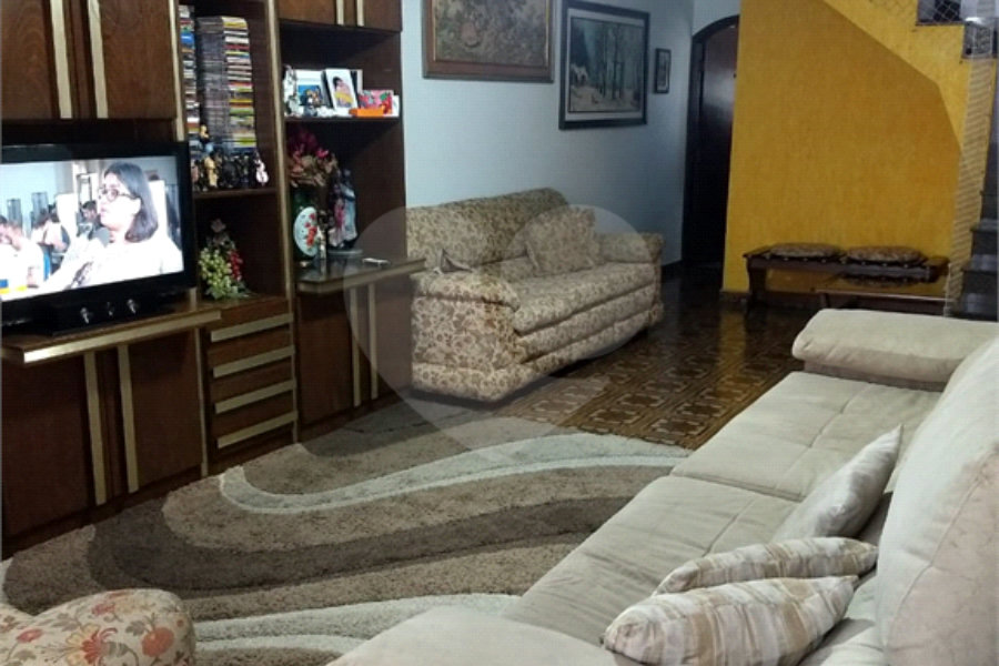 Sobrado à venda com 3 quartos, sendo 1 suíte,  em Vila Maria, São Paulo, SP