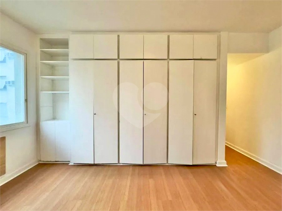 Apartamento à venda com 3 quartos, sendo 1 suíte,  em Leblon, Rio de Janeiro, RJ