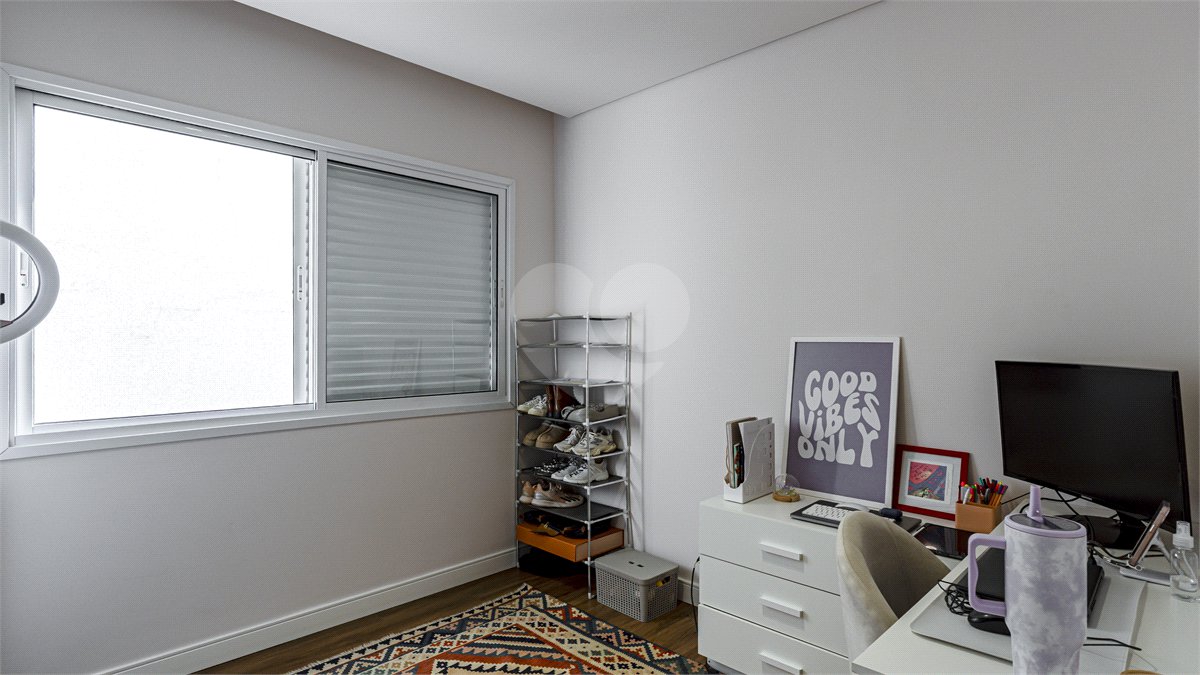 Apartamento à venda com 3 quartos, sendo 1 suíte, em Vila Uberabinha, São Paulo, SP