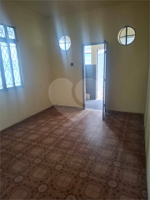 Casa à venda com 8 quartos em Campo Grande, Rio de Janeiro, RJ