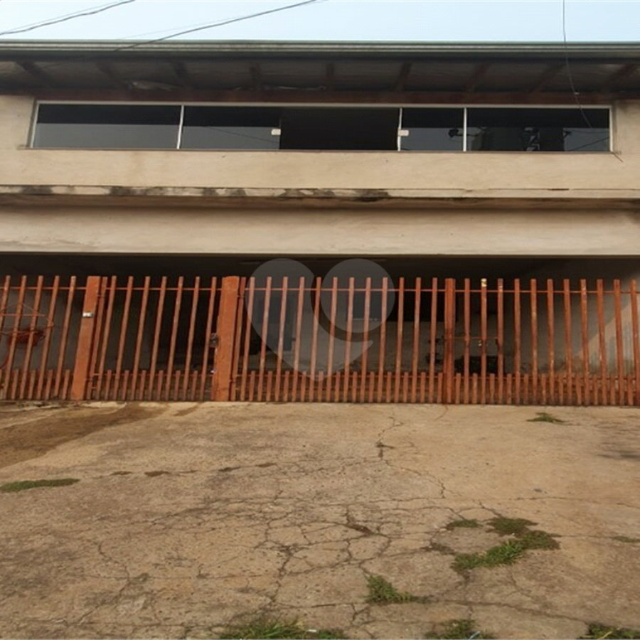 Sobrado à venda com 3 quartos, sendo 1 suíte, em Jardim Morada do Sol, Indaiatuba, SP