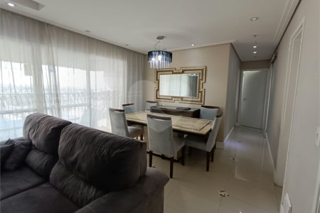 Apartamento à venda com 3 quartos, sendo 1 suíte, em Vila Leonor, Guarulhos, SP