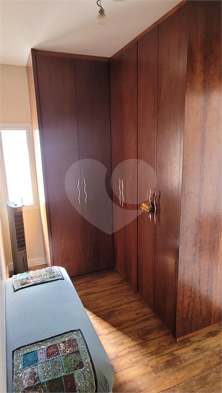 Sobrado à venda com 4 quartos, sendo 3 suítes, em Brooklin Paulista, São Paulo, SP